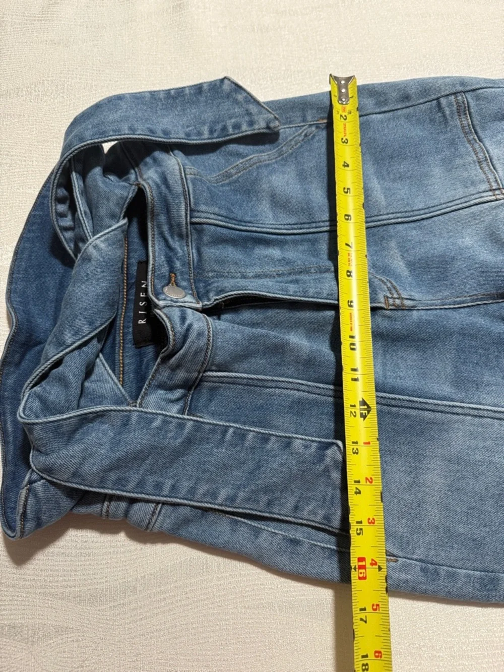 RISEN los ángeles High-Waist Paperbag Blue Jeans with Tie Belt - Women. - Picture 9 of 16